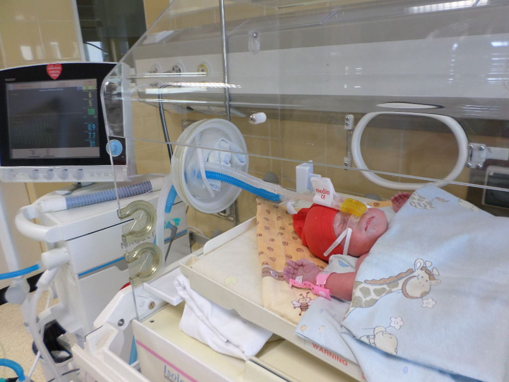 Zdjęcie do wiadomości W szpitalu urodziły się trojaczki